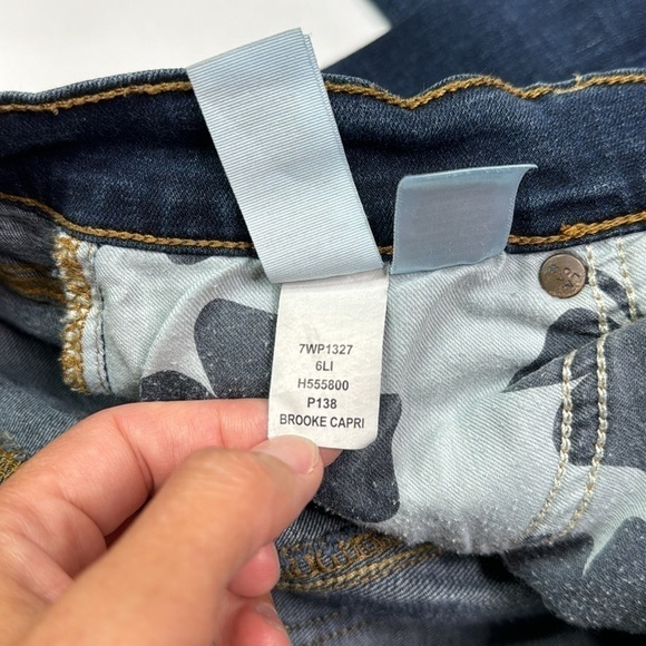 Lucky Brand Raw Hem Brooke Capri Jeans Size 6/28 - Picture 13 of 13
